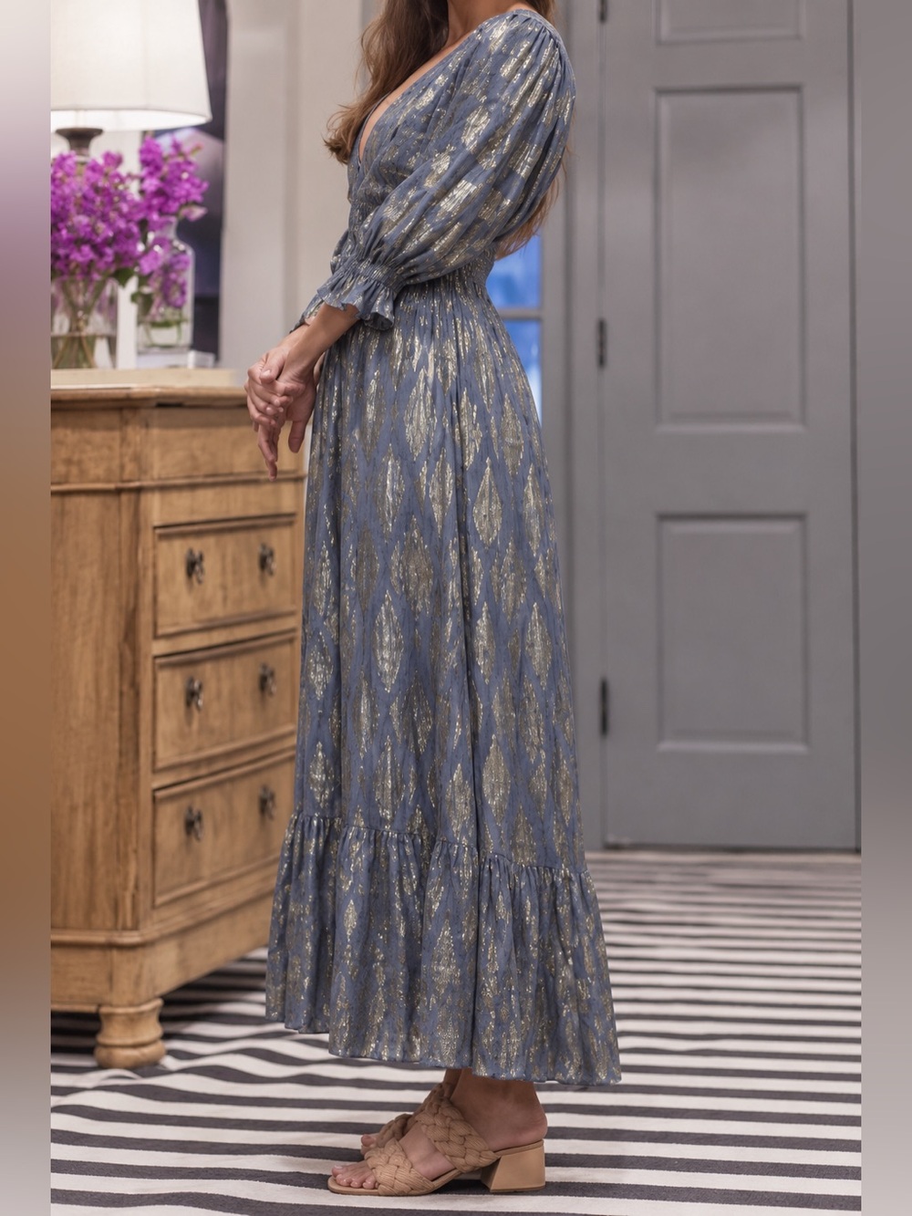 NWT Wknd She Sells Sea Shells Dress in Metallic Gray Gr Sz. M